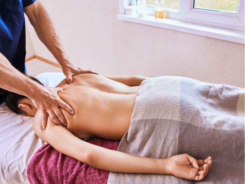 What Deep Tissue Massage Does for Pain, Flexibility, and Sleep